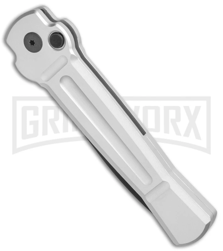 AKC X-treme Ace Silver Automatic Knife - Two Tone 2 AKC X-treme Ace Silver Automatic Knife - Two Tone - Image 2