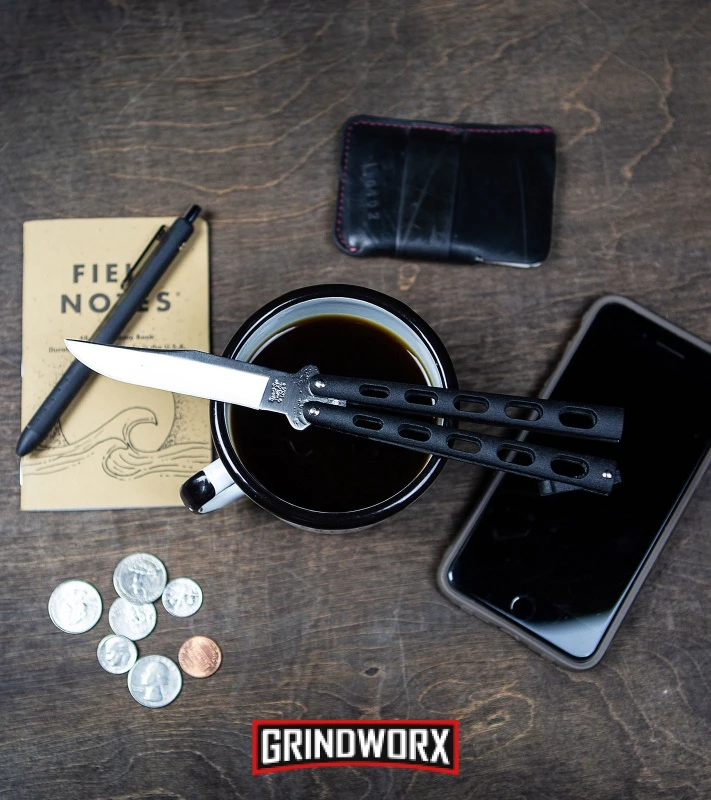 Bear And Son Knives 114 Large Balisong Butterfly Knife - Damascus Tanto 5 Bear And Son Knives 114 Large Balisong Butterfly Knife - Damascus Tanto - Image 5