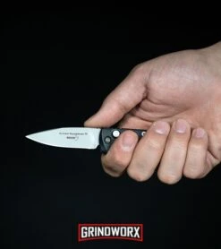 Boker Desert Warrior Mini Kalashnikov OD Green Automatic Knife - Copper Plain 13 Boker Desert Warrior Mini Kalashnikov OD Green Automatic Knife - Copper Plain -Knife Store Boker Mini Kalashnikov Automatic Knife Black Bead Blast 01KALS73 BHQ 10758 kp in hand web large 5