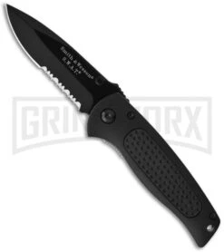 Smith & Wesson Mini SWAT Manual Folding Knife - Black Serr